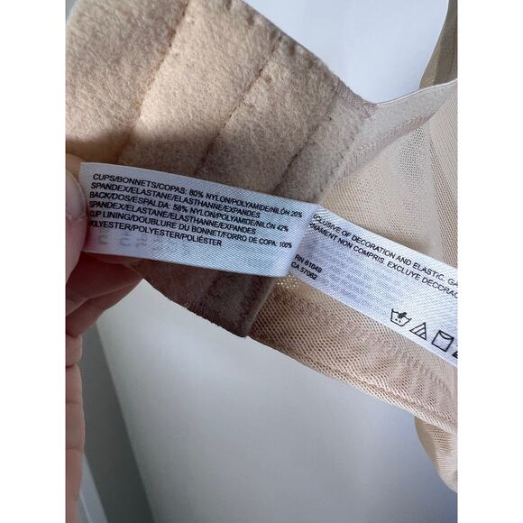 Wacoal Nude Seamless Bra - Picture 7 of 8